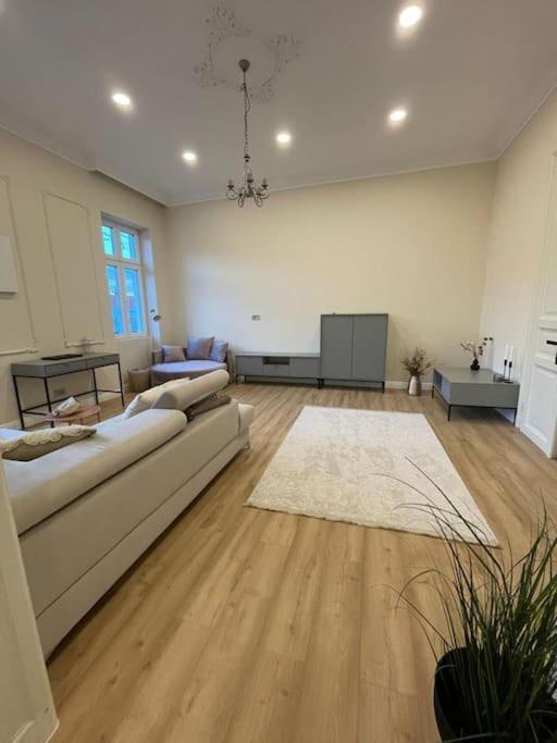 Lucrib Apartment Cluj-Napoca Ngoại thất bức ảnh